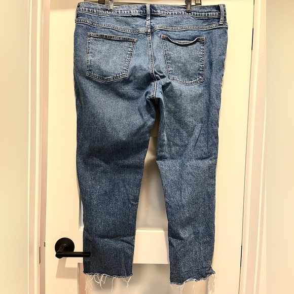 GAP women’s size 18 Girlfriend jeans - Picture 7 of 8